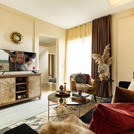 Appartement Qult - The Aristocrat à Bucarest Extérieur photo
